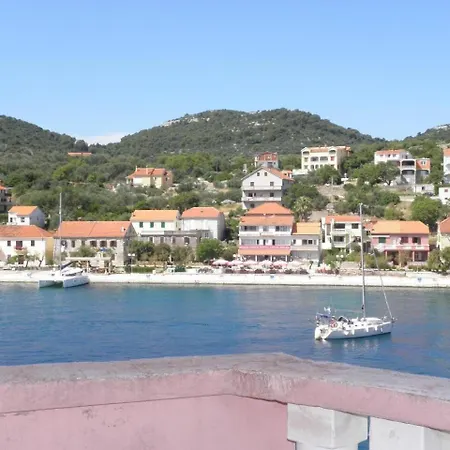 Svetka Apartman Sali