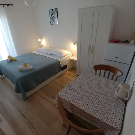 Svetka Apartman Sali